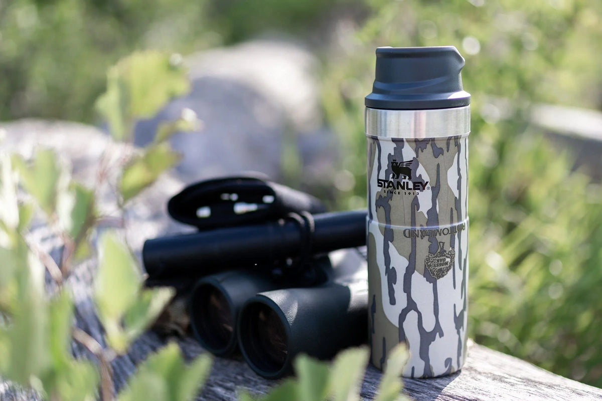 16 oz Travel Mug L310524