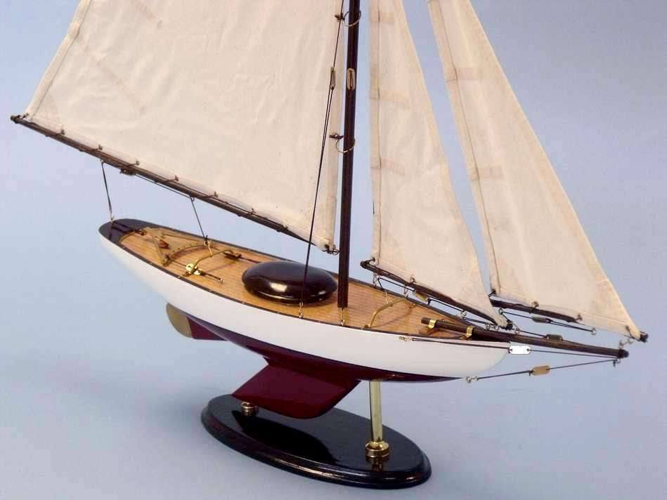 Wood Sailboat A761