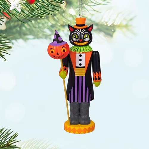 Halloween Ornament 2025 O1755