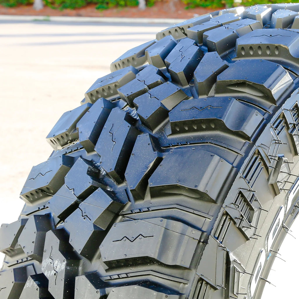 Mud Terrain Light Truck Tire D778