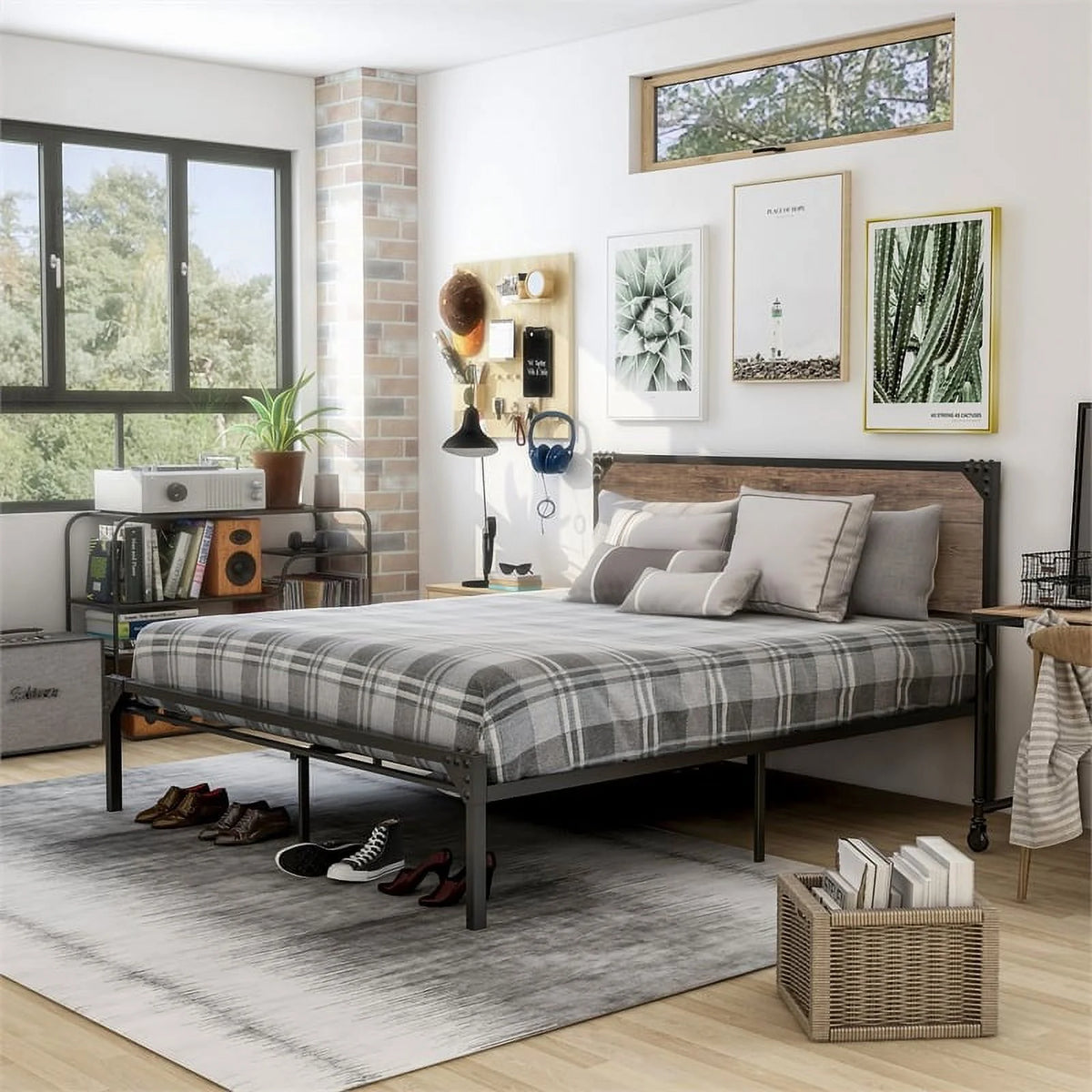 Brown Metal Queen Platform Bed with Memory Foam Mattress Q5765