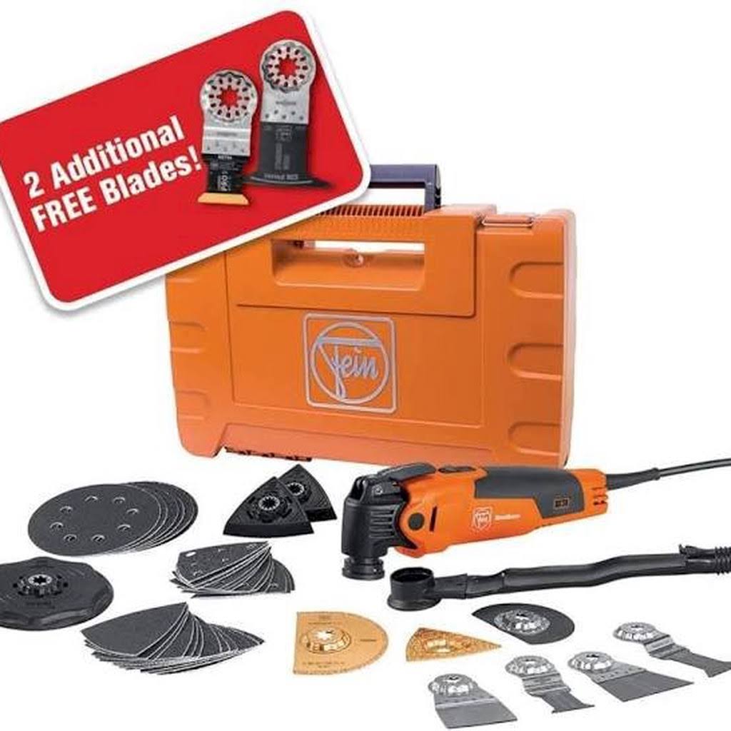 Oscillating Multi-Tool Kit with 2 Blades U9780