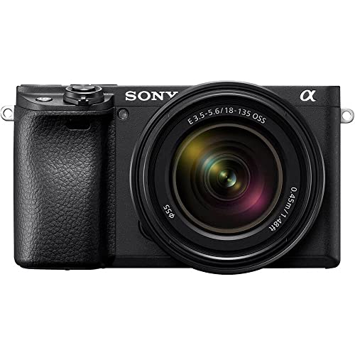 Compact APS-C Mirrorless Camera with 4K Video I40736