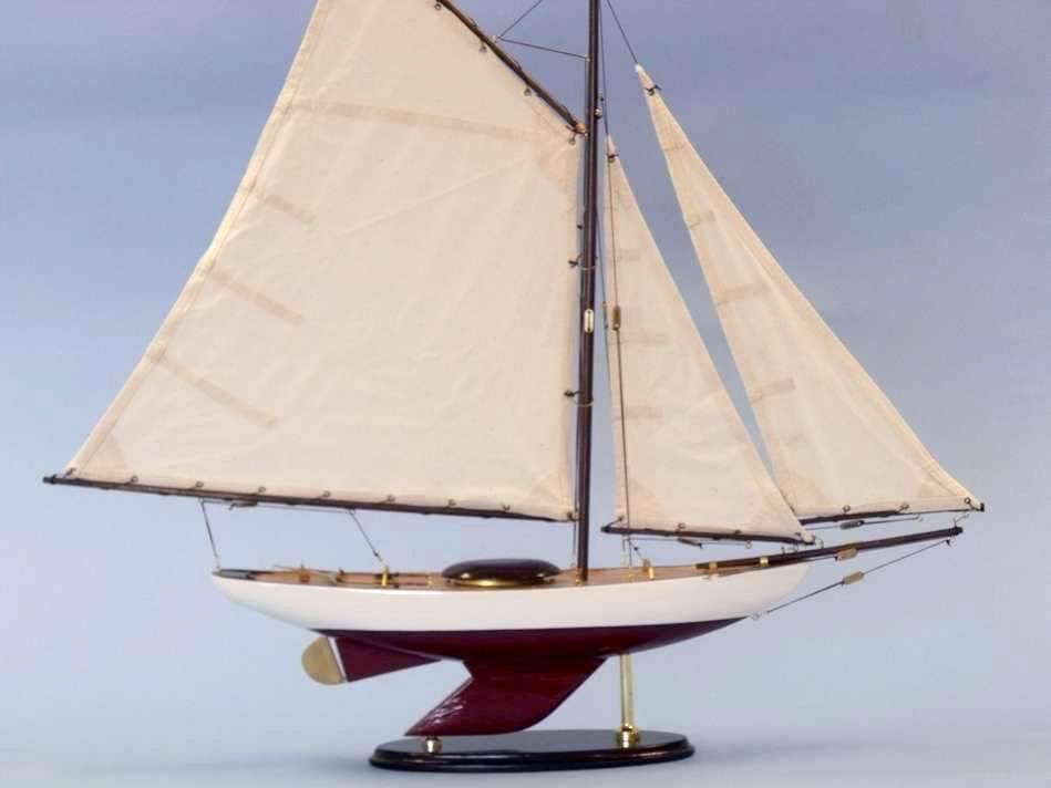 Wood Sailboat A761