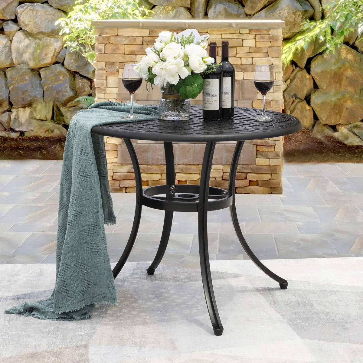 36 Inch Round Cast Aluminum Patio Table with Umbrella Hole T32462