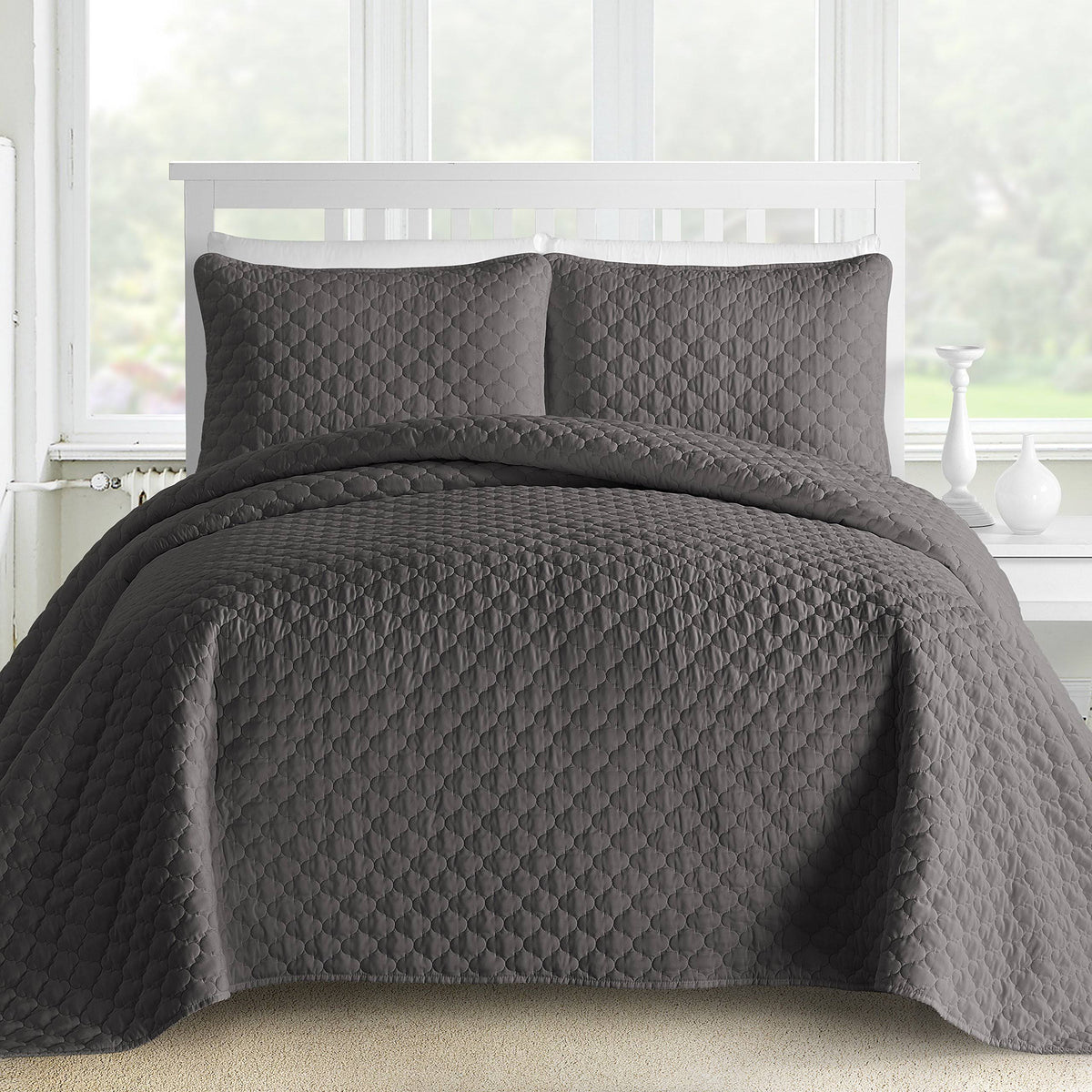 Quilted 3-Piece Bedspread Coverlet Set King Cal King Gray H45136
