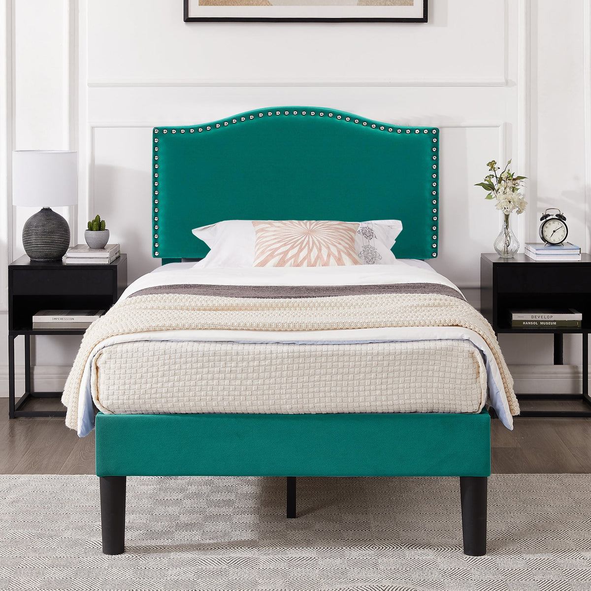 Queen Upholstered Platform Bed with Adjustable Headboard B20721