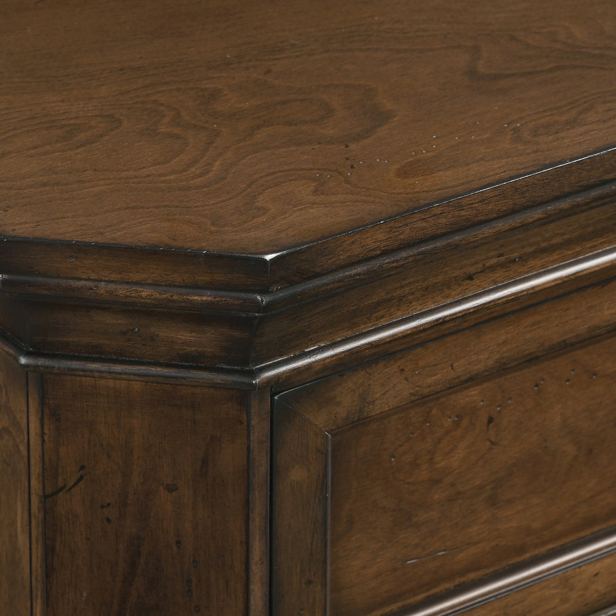 Queen Wood Panel Bed with Dresser, Mirror, Nightstand O320