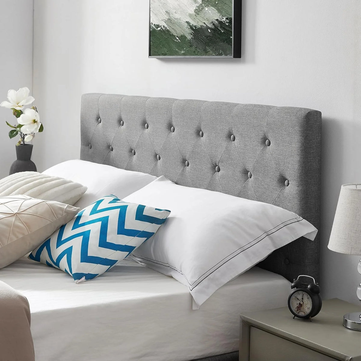 Full Size Fabric Upholstered Platform Bed Frame with Tufted Headboard M5671
