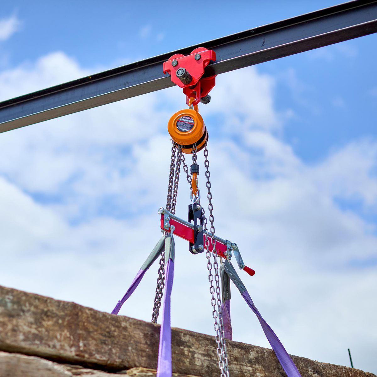 1 Ton Telescoping Gantry Crane M857426