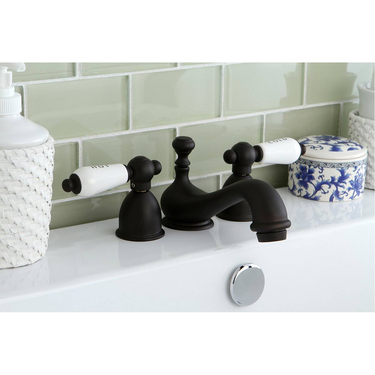 Polished Brass Mini-Widespread Bathroom Faucet G28552