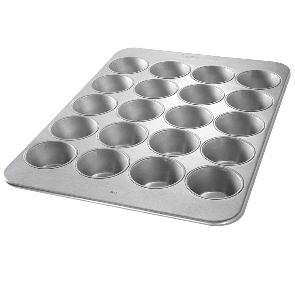 Glazed 20-Cavity Muffin Pan Q42054