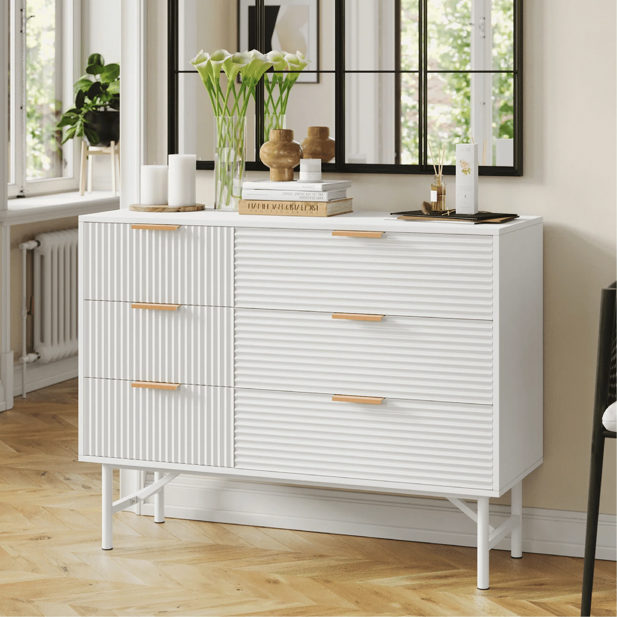 6 Drawer Creamy Wood Dresser with Metal Base J715