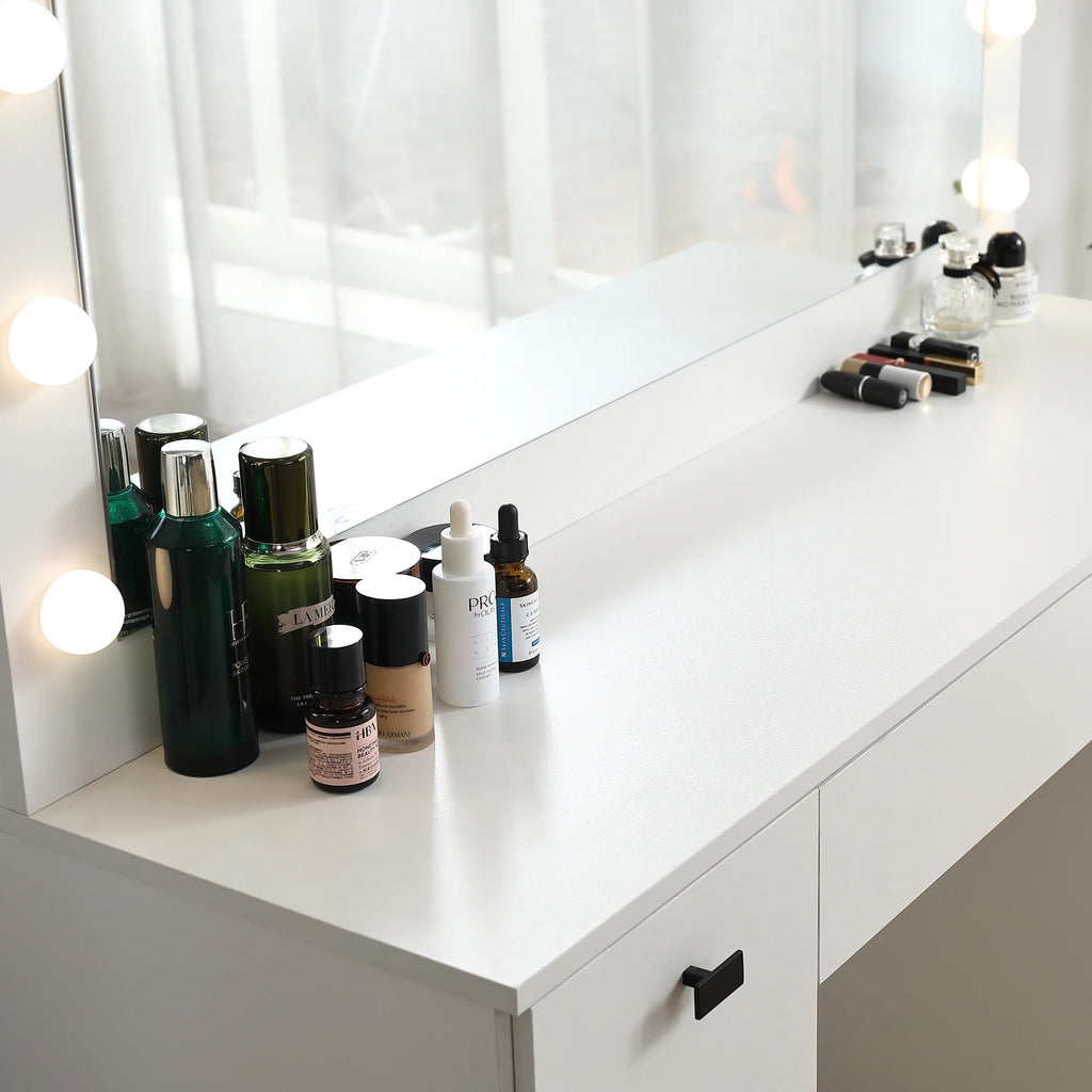 White Makeup Vanity Table with Lighted Mirror and 3 Drawers M968