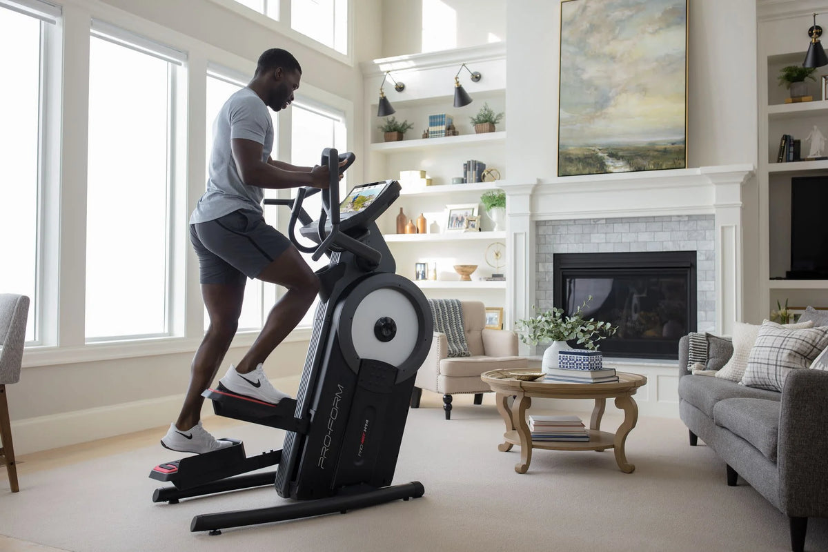 Elliptical with 14” Tilting Touchscreen H46044