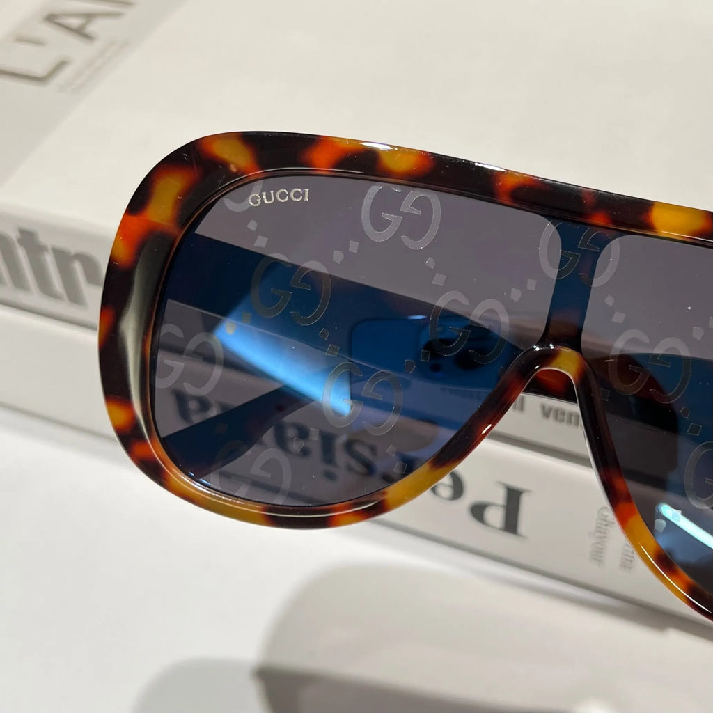 Sunglasses O429
